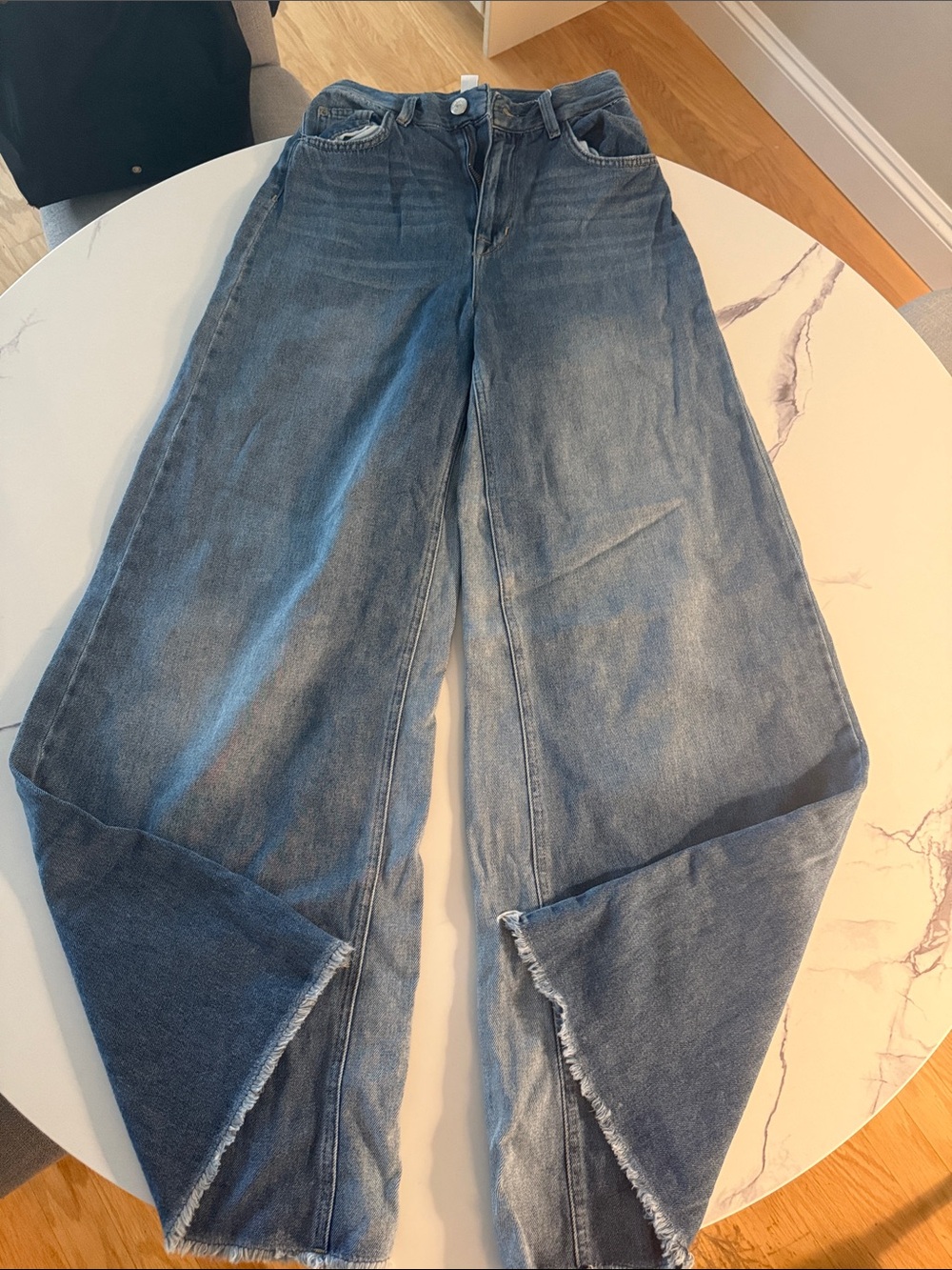 Women’s Urban Outfitters Flare BDG Jeans Size 26